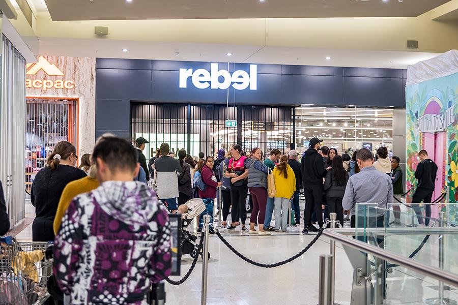 Lakeside Joondalup Australia’s largest rebel rCX store
