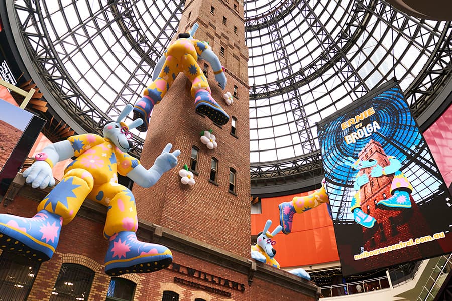 Internationally renowned Australian artist takes over Melbourne Central -  Shopping Centre News