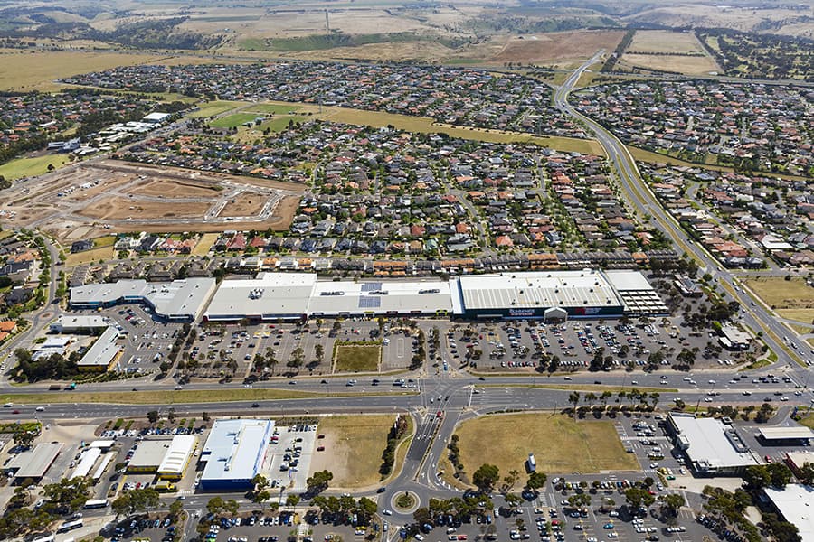 Watergardens Homeplace Sets Australian Lfr Transaction Record Shopping Centre News